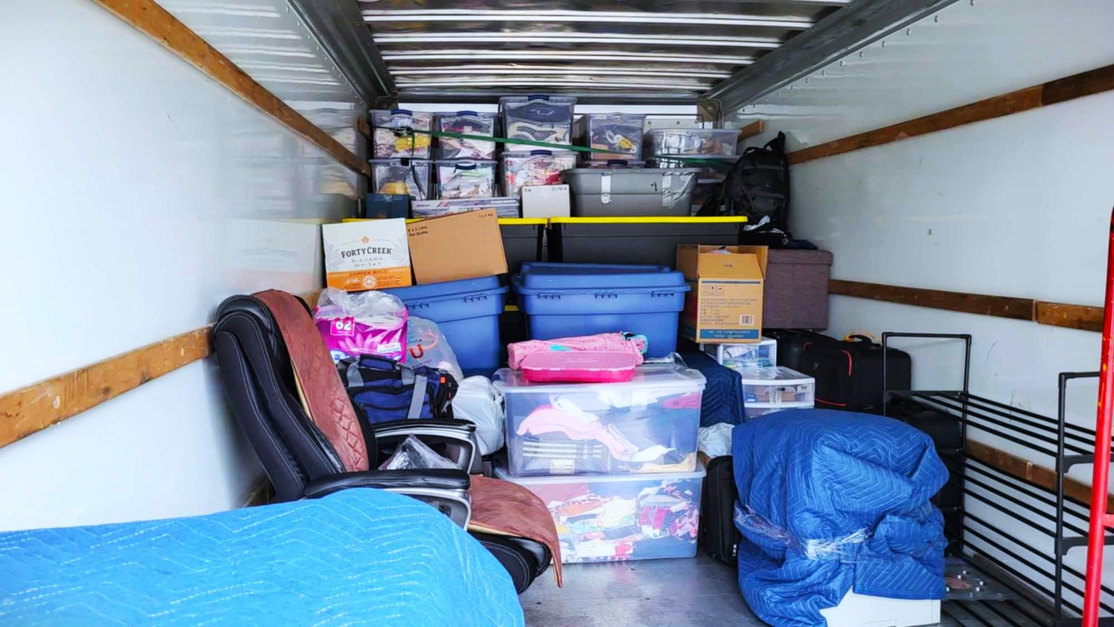 1Moving 1