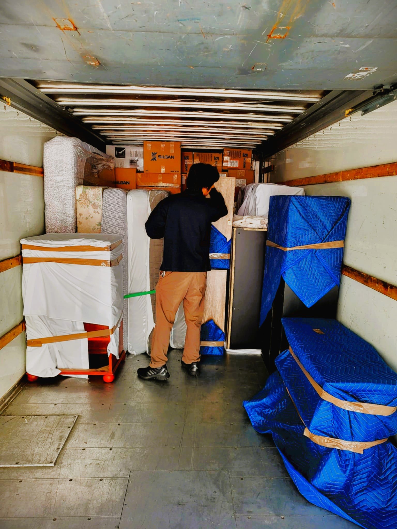 1Moving 2
