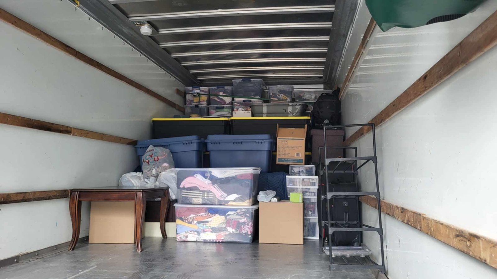 4Moving 11